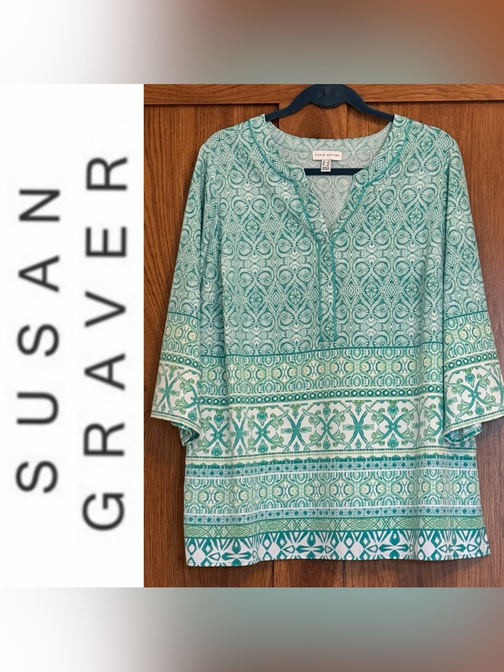 NWOT Susan Graver 1X Printed Liquid Knit Split-Neck Top